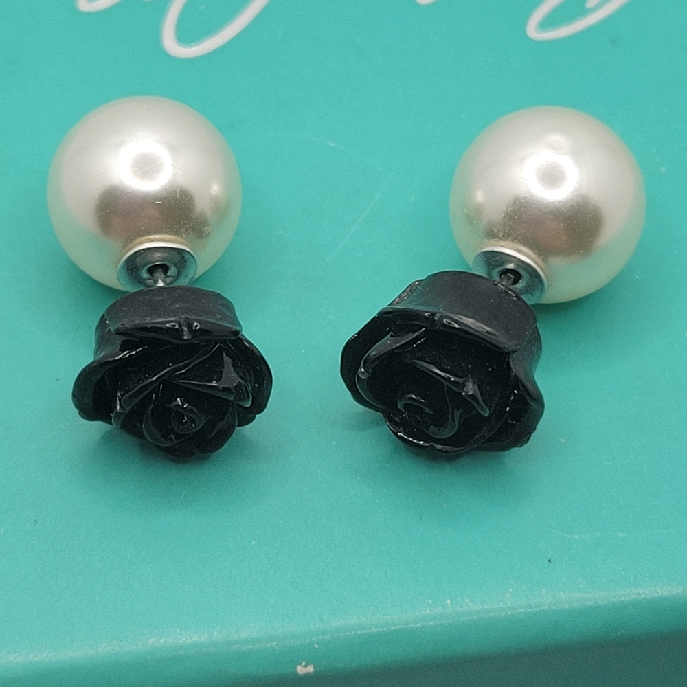 Double Earrings Reversible - image 2